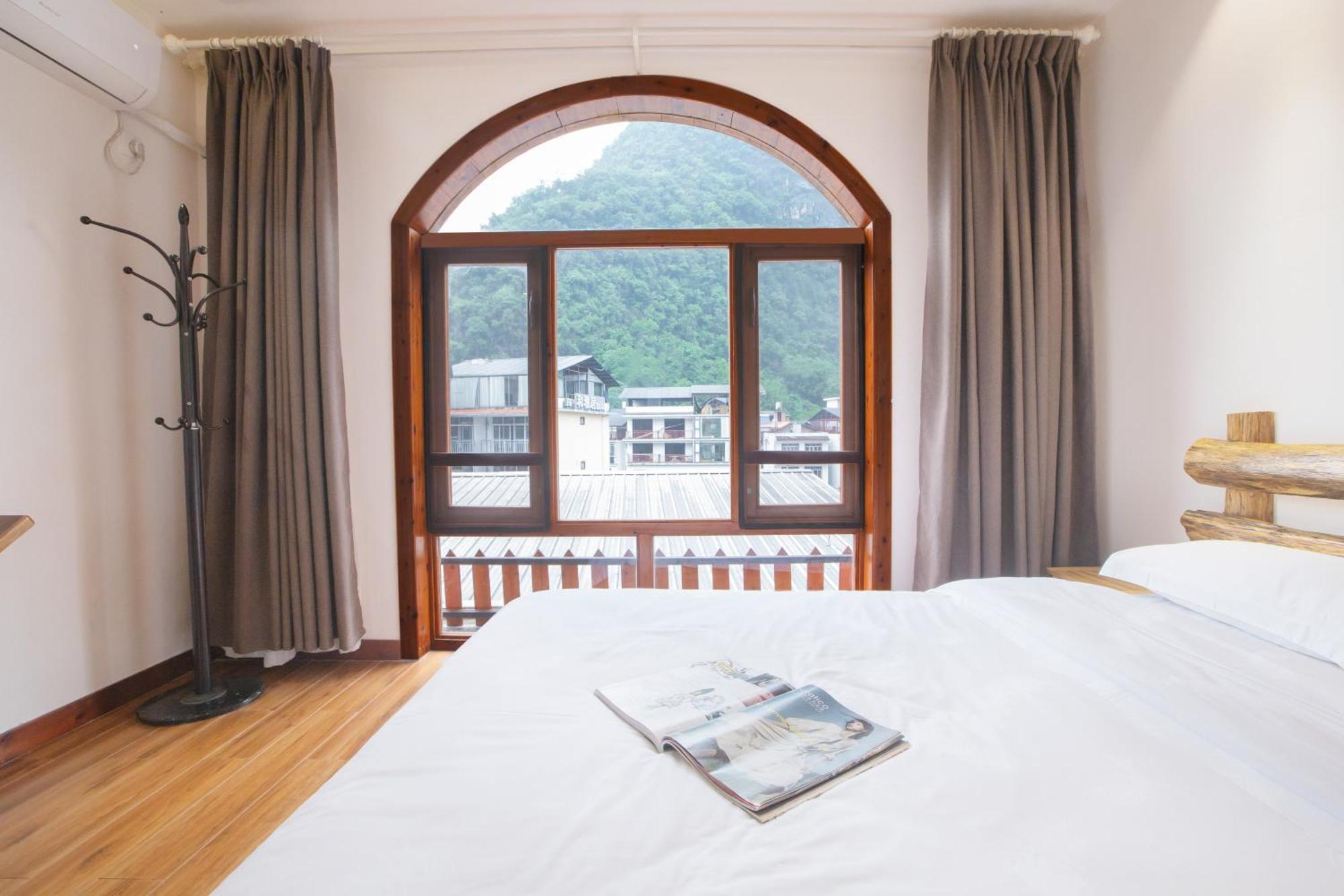 Yangshuo Xiao Long River Hotel ภายนอก รูปภาพ